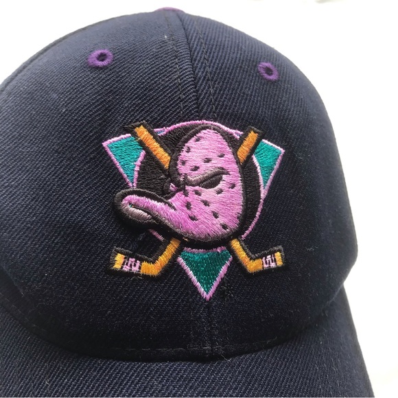 Vintage Mighty Ducks National Hockey League Hat / Disney -Some Minor Wear & Tear - Picture 2 of 6